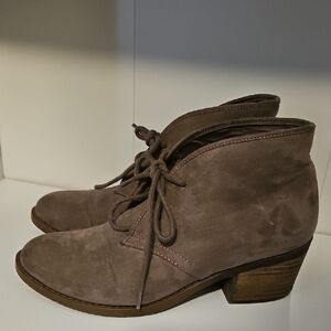 Carlos by Carlos Santana Taupe Lace Up Boots